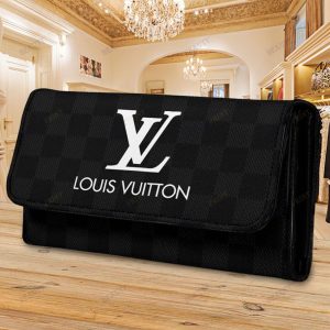 LV-LUXURY FLIP WALLET FOR WOMEN